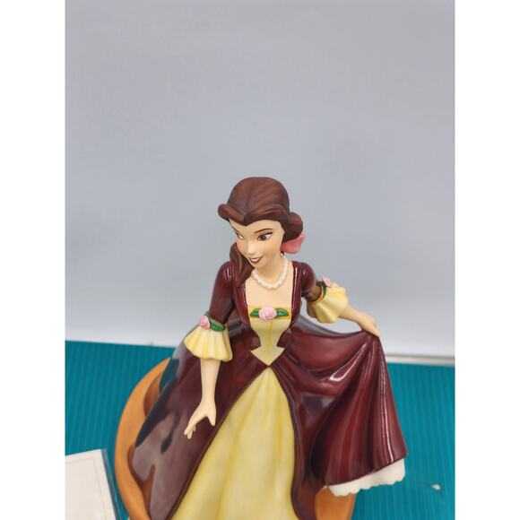 WDCC Belle Holiday Princess Gift of Love Beauty Beast Disney Retired COA Box - Picture 13 of 16